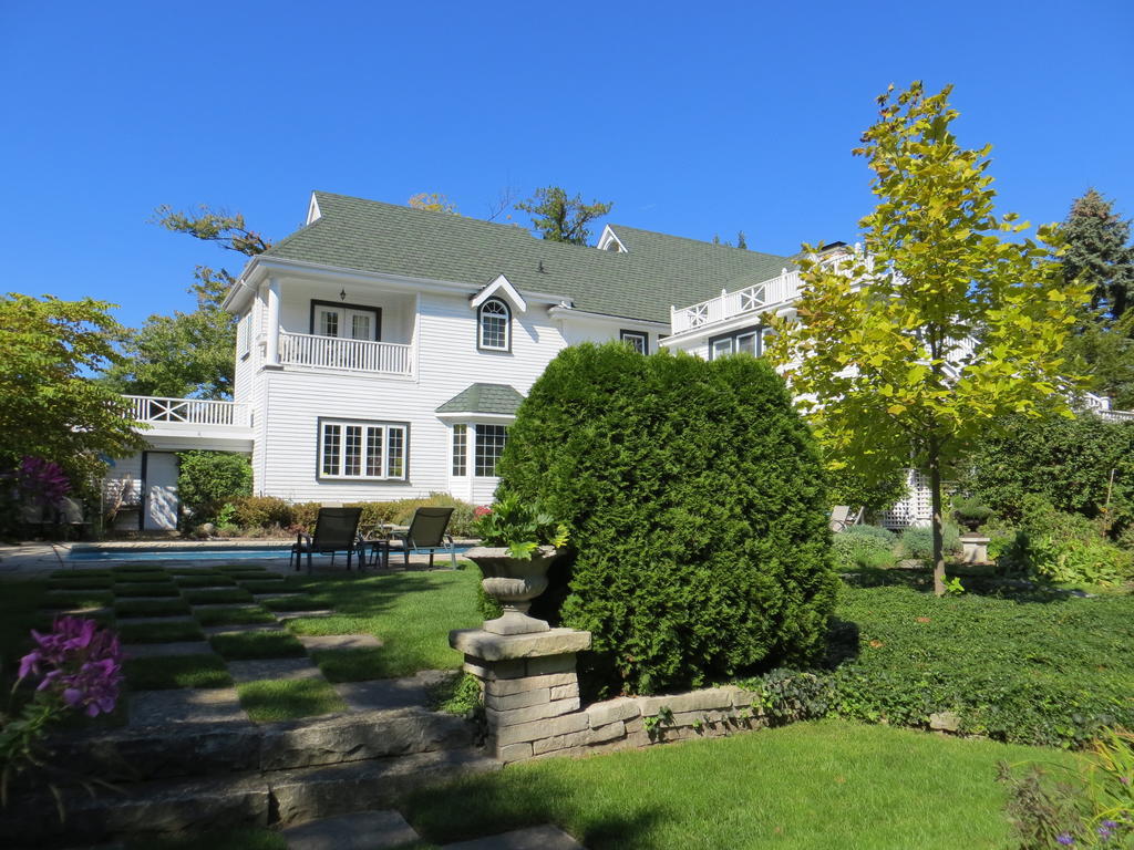Bed and Breakfast Lakewinds Country Manor Ниагара-он-те-Лейк Экстерьер фото